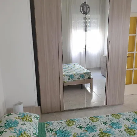 Trilo A 80 M Dal Mare San Foca Ll77 San Foca