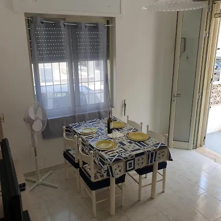 Trilo A 80 M Dal Mare San Foca Ll77 Apartamento San Foca